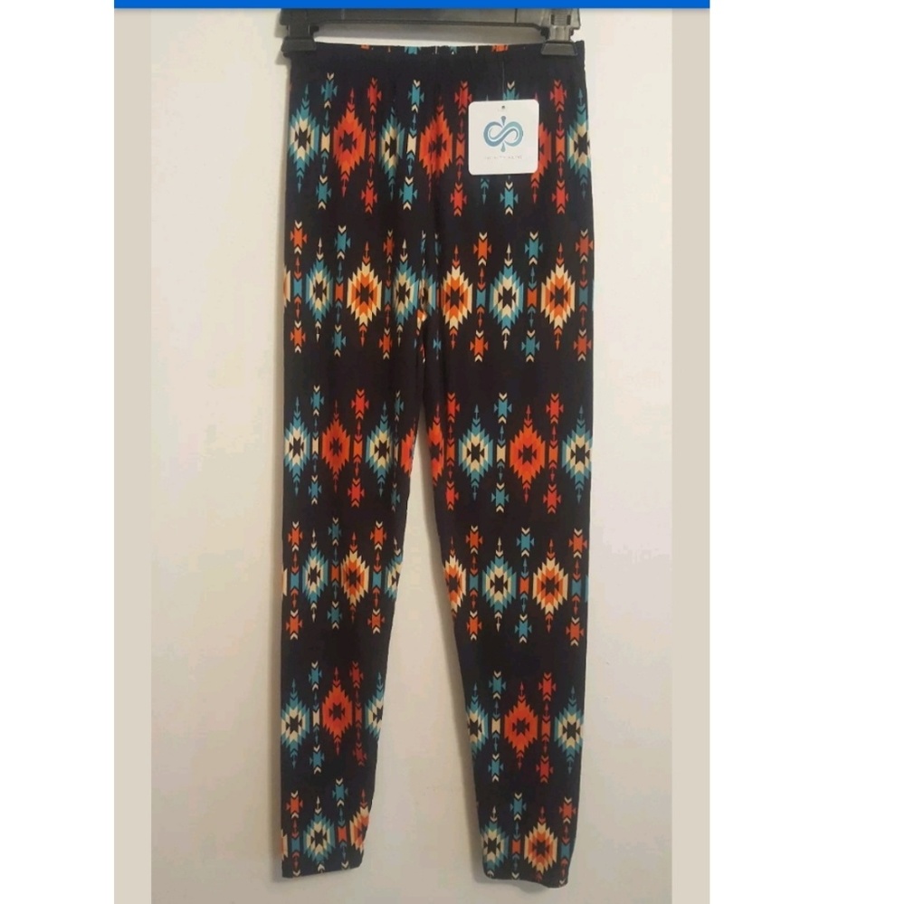 Infinity Raine One Size Legging New Geometric